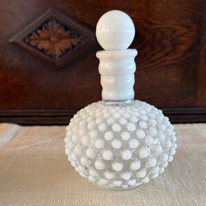 Vintage Fenton White Hob Nail Opalesent Perfume Bottle With Stopper